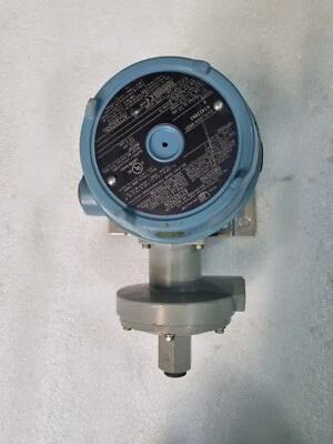 UNITED ELECTRIC J120-15649 FREE FAST SHIP - Image 1 of 4