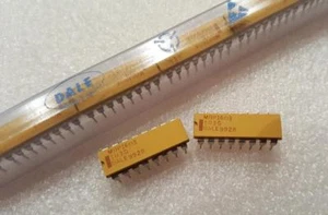 DALE MDP1603-103G Resistor Network 10K OHM 16 PIN 2% **NEW** Qty.5 - Picture 1 of 1