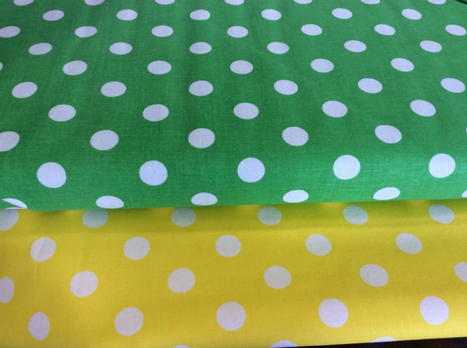 ВЫБОР ТКАНЕЙ - МНОГО ТОЧЕК - 2 ЦВЕТА НА ВЫБОР--ПО ДВОРУ - Изображение 1 из 1