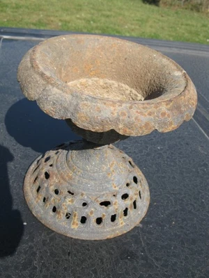 Jardinera urna francesa de hierro fundido antigua victoriana jardín reticulado 19 jardineros Foto 1 de 4