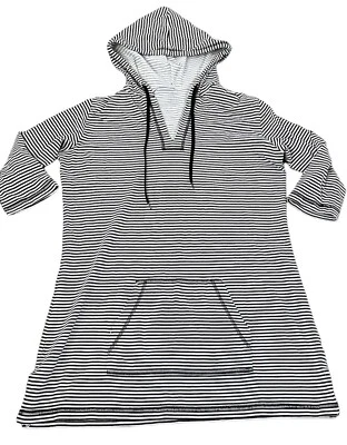 Top túnica con capucha tejido activo St John's Bay para mujer talla mediana blanco y negro Foto 1 de 4