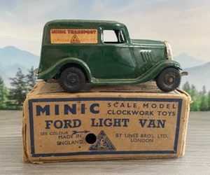 TRIANG MINIC - FORD LIGHT VAN - VINTAGE TINPLATE MODEL - GREEN IN BOX ๐ฅ - Picture 1 of 6