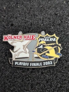 PLAY-OFF FINALE 2003 ➔ KÖLNER HAIE vs. KEV KREFELD➔ Pin/Pins*aus Sammlung* 17924 - Bild 1 von 1