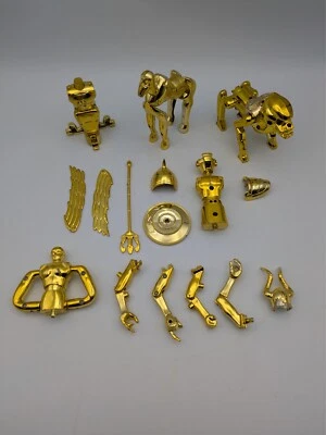 lot pièces armures or Saint Seiya Les Chevaliers du Zodiaque vintage 1987 - Photo 1/4
