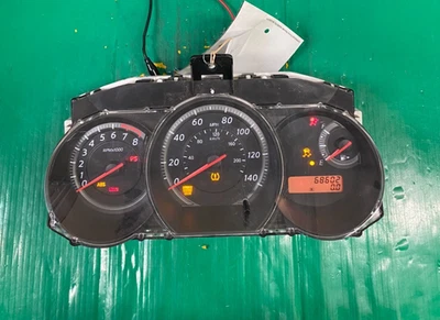 Painel de instrumentos velocímetro Nissan Versa 2007-2012 68K milhas 248109EG0B - Imagem 1 de 3