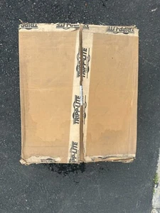 Tripp Lite Smart1500RMXL2UA-Open Box-With Batteries And Net Card - Picture 1 of 10