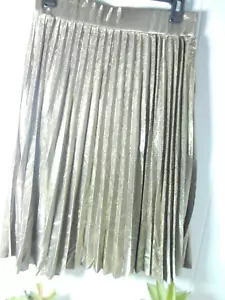 Metrowear Ladies Gold Pleated Skirt Size M Elastic Waist Metallic - Picture 1 of 5