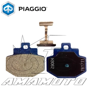 PASTIGLIE FRENO POSTERIORI ORIGINALI PIAGGIO VESPA 946 4T 3V ABS 946 2013/2017 - Foto 1 di 1