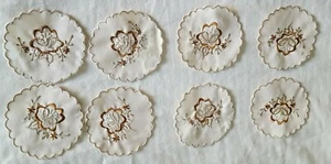 8 bestickte Getränk Untersetzer + 4 Cocktail Servietten Neu ohne Etikett - Bild 1 von 8