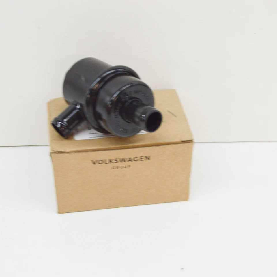 Regulador radiador refrigerante AUDI A6 Allroad Quattro 4.2L V8 4B3121113A Foto 1 de 4