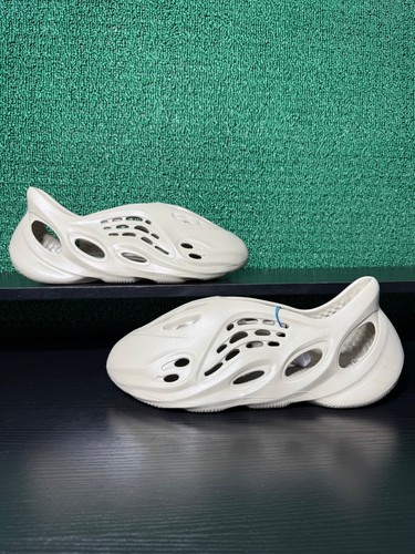 Adidas Yeezy Foam RNR Stone Salt GV6840 Uomo Taglia 14 NUOVISSIME