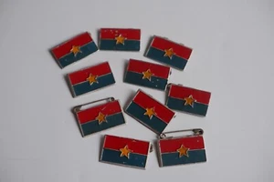 VINTAGE NATIONAL LIBERATION FRONT SOUTH VN NLF VC VIETCONG PIN BADGE VIETNAM WAR - Imagen 1 de 7
