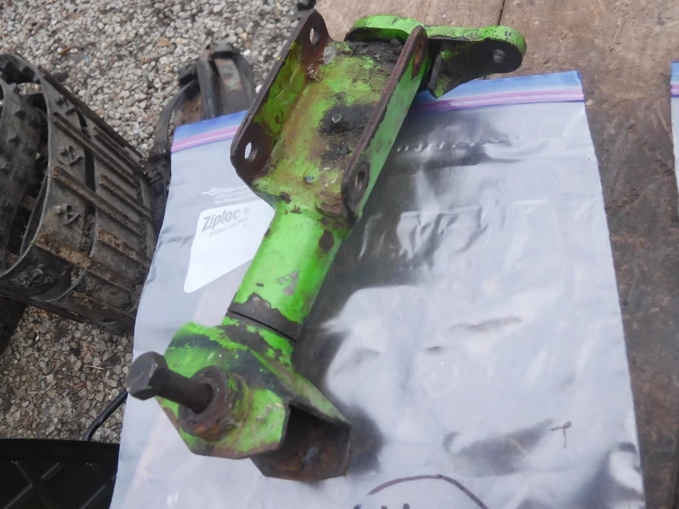 Arctic Cat 440 Jag 1989 piezas de nieve: husillo de esquí #2 Foto 1 de 1