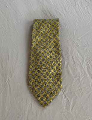 Corbata de seda vintage Gianni Versace cabeza de medusa amarilla y gris Italia Foto 1 de 4