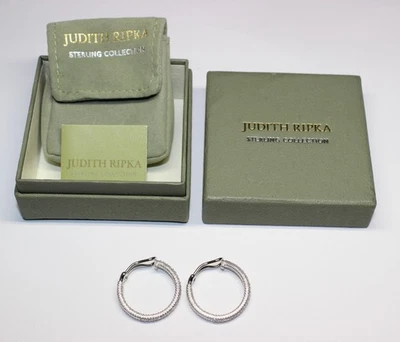 BRINCOS DE ARGOLA JUDITH RIPKA ESTERLINA CZ COM COSTAS ÔMEGA - NOVOS NA CAIXA - Imagem 1 de 2