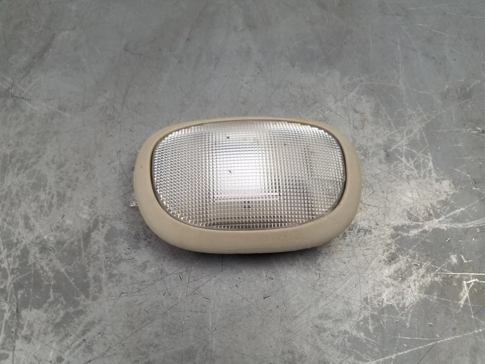 Dodge Dakota R/T Xcab 1999 luz domo trasera #9482 S7 Foto 1 de 4