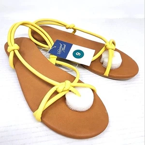 New Universal Thread Yellow Strappy Sandals Minimalist Flats Size 9 - Picture 1 of 6