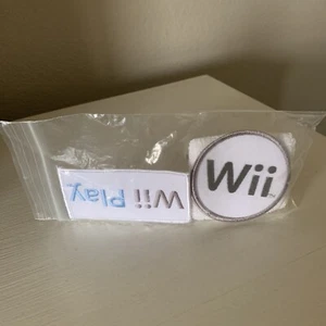 Braccialetto Ufficiale NUOVISSIMO Nintendo Wii Originale 1 3 Toppe Ricamate Promo - Foto 1 di 24