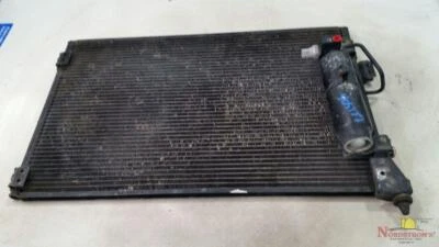 Land Rover Discovery 2002 condensador de aire acondicionado Foto 1 de 4