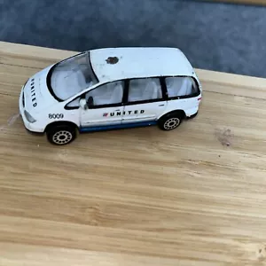 Realtoy, Ford Galaxy, United Airlines, Minivan White Colour - Picture 1 of 5
