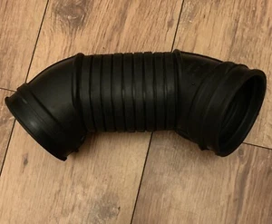 Audi S4 B6 B7 Luftansaugrohr - Bild 1 von 1