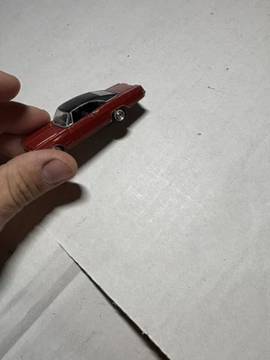 Johnny Lightning 1965 Chevrolet Impala SS Red Black Vinyl Roof 1/64 MINT 1/64 - Image 1 of 2