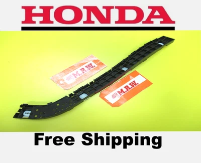 2011 HONDA CR-V REAR BUMPER CLIP BRACKET MOUNT COVER Passenger SIDE BACK OEM NEW - Image 1 of 4
