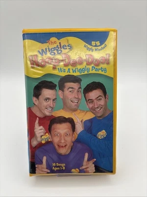 The Wiggles Hoop Dee Doo It's a Wiggly Party VHS 2001 Video Tape Original Songs - Image 1 of 3