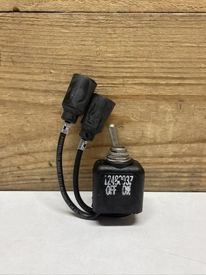 AM General 12480937 Toggle Switch Blower Fan On-Off 2 Wire Hmmwv 6.5L Turbo Dies Foto 1 de 4