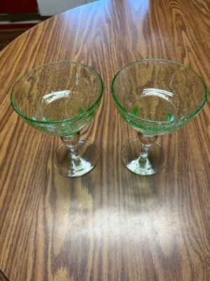 Lot 2  Artland Green Hand Blown Bubble Glass Margarita Glasses Barware - Image 1 of 4