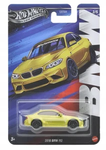 BMW M2 - 2016, Hot Wheels amarillo 1:64 - Imagen 1 de 1