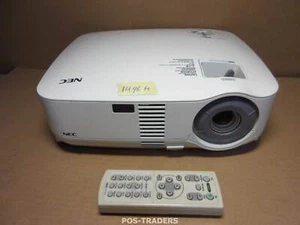 NEC VT700 Projector Beamer XGA 3LCD 3000 Lumens - Incl Remote - 1496 Hours - Bild 1 von 2
