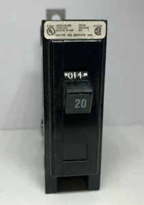 CUTTLER HAMMER M1640 TYPE 8A SINGLE POLE 20A120/240V  LR43556 CIRCUIT BEAKER - Picture 1 of 5