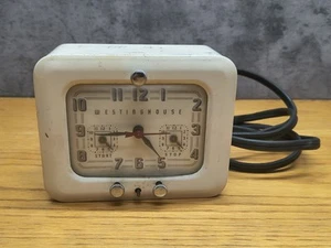 Vintage 40s Westinghouse TC-81 Clock with timers - Missing Top Knob - Picture 1 of 6