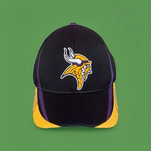 Vintage Minnesota Vikings Fitted Hat L/XL NFL On Field Equipment Reebok Mens New - Picture 1 of 9