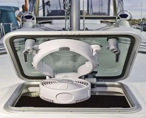 Caframo Taku 7620 12V Hatch Fan w/Suction Mount & Light - White NEW OB Marine RV - Bild 1 von 13