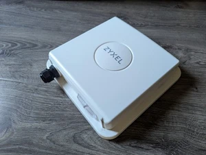 Zyxel 4G LTE Cat 6 Outdoor Router w/PoE and Nebula LTE7461-M602 - Picture 1 of 6