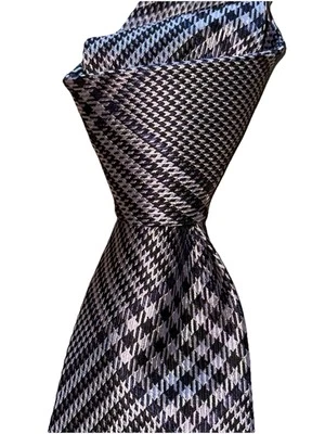 $280 NUEVO CON ETIQUETAS TOM FORD Lila y Púrpura Sobre Cuadros Hombre 3.6" Tejido Seda Cuello Corbata Italia Foto 1 de 4