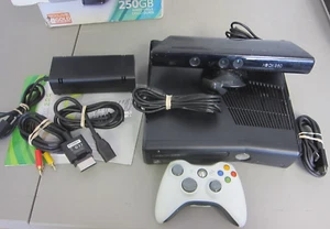 Xbox 360 - Model 1439 Console BUNDLE - NO GAMES - FREE SHIPPING - Picture 1 of 6