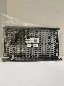 Middle Atlantic LL-VP2110 Lever Lock Vertical Mounting Plate 21"x10" (BN124) - Afbeelding 1 van 2