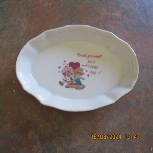 Vintage Strawberry Shortcake Porcelain Pin Dish Treat Yourself to a Happy Day - Picture 1 of 8