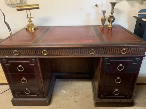 Sligh Furniture antique executive desk Cover