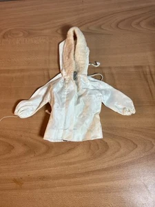 Vintage Off White Barbie Größe weiße Jacke Reißverschluss Kapuze - Bild 1 von 7