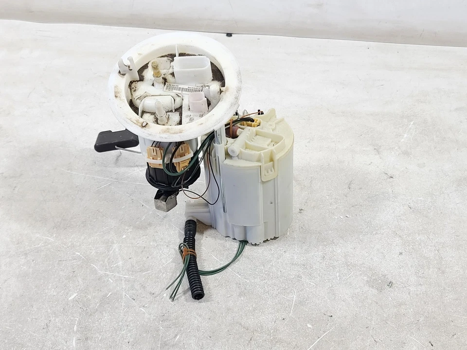 08-12 AUDI A5 A4 TANQUE DE COMBUSTIBLE GASOLINA BOMBA ENVÍO UNIDAD MONTAJE OEM Foto 1 de 2