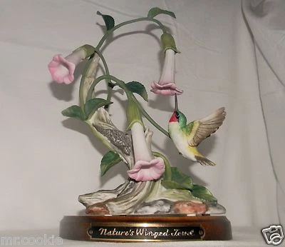 HOMCO '90 Classic Porcelain Nature's Winged Jewel Base Hummingbird Bird Figurine - Image 1 of 4