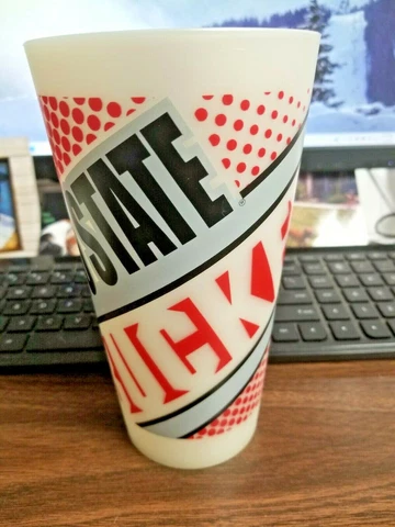 OHIO STATE BUCKEYES 20-24 oz HARD PLASTIC SOUVENIR TUMBLER, RED, BLACK & WHITE Cover