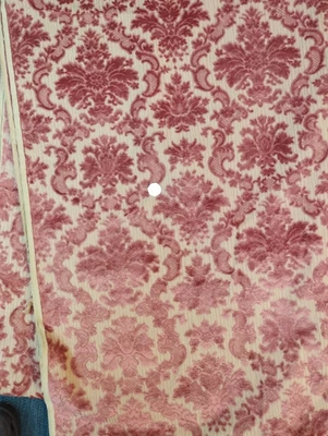 vintage velvet flock upholstery pink damask fabric 4m - Image 1 of 3