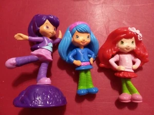 STRAWBERRY SHORTCAKE McDONALDS 3" FIGURES LOT OF 3 Vintage cake decorations - Picture 1 of 1