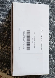 Tech Lighting 7'' Under Cabinet Lighting UL Led DW 7'' 935K W-LED - Picture 1 of 6