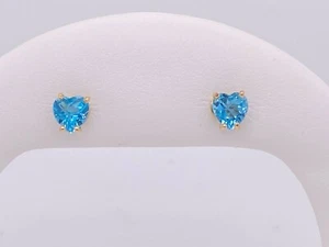 14KT YELLOW GOLD BLUE TOPAZ HEART STUD EARRINGS 1.3 GRAMS - Picture 1 of 6